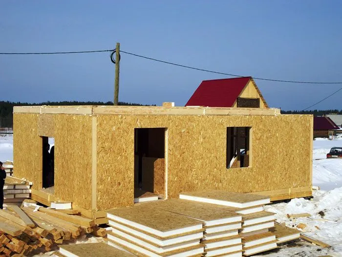 Строительство домов из СИП-панелей 
