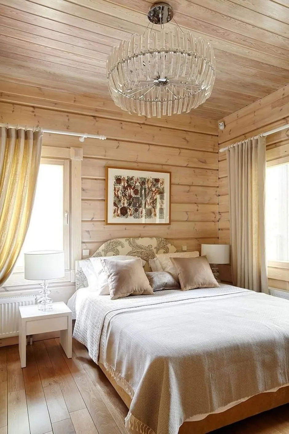 Спальня в деревянном домике