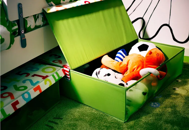 Большие ящики удобны для хранения постельных принадлежностей и объёмных игрушекФОТО: archidom.ru